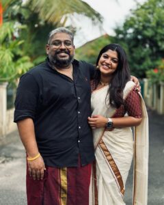 Aparna Balamurali Instagram - Onam 2023 💛🌼