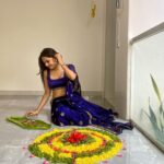 Aparna Vinod Instagram - 🌼 ʜᴀᴘᴘʏ ᴏɴᴀᴍ 🌴 #onam #onasamsakal #kerala #home #malayali #family #athapoo #pookalam #onamcelebration #happytimes Home