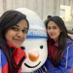 Aparna Vinod Instagram - Some people are worth melting for ☃️❄️ @gayatri_vinod 🤍 Countless memories, endless laughter. #sister #goodtimes #memories