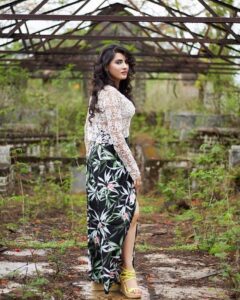 Archana Shastry Instagram - Keep it green and fresh!!!!! #lovenature #missing outdoorshoots #travelfun#archanashastry #archanajagadeesh
