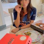 Archana Vijaya Instagram - There are two things that I absolutely love- Cricket and Pizzas 🍕🏏 And what better way to cheer for your favourite team than with Nomad Pizza’s upgrade offer valid exclusively on match day! Get FREE upgrades and a bunch of freebies with every order tomorrow. It can’t get better than this! Nomad Pizza is now delivering pizzas from across the globe right to your doorstep. From Classic NY Style Pizzas to Thai Pizzas, they've got something for everyone! So grab your favorite slice from Nomad and cheer for our men in blue! 🇮🇳 They're delivering in Bombay, Bangalore, NCR, Chandigarh and Jaipur.