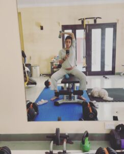 Archana Vijaya Instagram - Instagram vs Reality ! 😂😝

Atleast the music is smashing ! 😆

#truthbetold