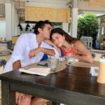 Archana Vijaya Instagram - My dearest darling husband, Life is like a box of chocolates, you never know what you gonna get, but with you next to me even the darkest of days feel a little better, so I don’t need to fret ! 😊 Happy happy birthday ! 🎈Here’s wishing you a fabulous year, full of love, happiness, diapers and sleepless nights ( of a different kind !! ) 😃😃😃 I love you more than you will ever know ! 😘♥️🎂🎈
