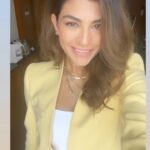 Archana Vijaya Instagram - Smile ….. bcoz you are healthy, safe and loved - that is the greatest gift of all ! 🙏🏼 Also making a reel after ages, a bit rusty, but will get better again ! 😂🙌🏼 Bangalore, India