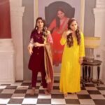 Arti Singh Instagram - Always wanted to do this song . Got this beautiful dancer along ❤️ @shiwani_chakraborty