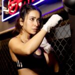 Asha Negi Instagram - Cheeteh ki chaal, baaz ki nazar aur..🥊