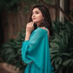 Avantika Mishra Instagram - It was a beautiful bright day, and a sky so blue you could drown in it. 💙 Wearing @knotweddinghouse Jewellery @arikatelier Shot by @ms_fotography_official