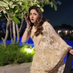Bhagyashree Instagram - What Jhumka ? Not becoz its trending but becoz I absolutely adore Alia's expressions... too cute. Much love❤️ @aliaabhatt #jhumka #lovethesong #reelfeel Hair @nadeemkhan.hair