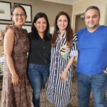 Bhagyashree Instagram - We meet and we eat ! . Gastronomical Magical Holiday ! Meeting friends n family always brings out the hunger of good food. Houston, Texas was that and more. Love you guys....miss you.. until we meet again ❤️🥰 #friends #holiday #traveldiaries #foodnfriends