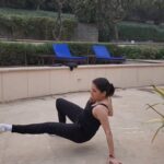 Bhagyashree Instagram - #tuesdaytipswithb The underswitch... another of the animal workout flow which really helped me regain my mobility, flexibility n strength. This exercize requires balance, coordination and stability. To move slowly, steadily and with precision is the need. It enhances your core strength too. Being dynamic, it ups your heart rate and is a good cardiac exercise too. #animalflow #functionaltraining #workout #workoutmotivation #coreworkout #exercise #corestrength #legworkout #workoutmotivation #fitnessmotivation #bestrong #fitness #domorebemore #exercise #muscles #health #flexibility #mobility #strengthtraining
