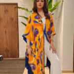 Bhagyashree Instagram - Mango bite ! Stylist - @roshni0819 Outfit - @stylejunkiie Hair - @farahkadkotra_hairmakeup