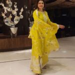 Bhagyashree Instagram - Navratri ki dhoom !! Touring all over the country and having the experience of a lifetime seeing the beautiful way navratri is celebrated all over India. I even danced to the heart thumping current favourite #vithala song in #hyderabad #incredibleindia #navratri #festivalsofindia #dance #festivewear #festivevibes Stylist - @roshni0819 Outfit - @leela_by_a x @offbeatmediain