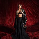 Bhumi Pednekar Instagram - DREAMING IN COUTURE 💫 Celebrating the finest designers of India & their unmatched contribution to the fashion industry. Thank you @manishmalhotraworld @rohitbalofficial @rahulmishra_7 @falgunishanepeacockindia @taruntahiliani @anamikakhanna.in @lifestyleasiaindia @lsa.arena for your magic (always) ♥️ Credits: Editor-in-Chief: Rahul Gangwani (@rahulgangs_) Photographs: The House of Pixels (@thehouseofpixels) Styling and Creative Direction: Anaita Shroff Adajania (@anaitashroffadajania) Make-up: Sonik Sarwate (@sonicsmakeup) Hairstyling: Rohit Bhatkar (@rohit_bhatkar) Interview by Mayukh Majumdar (@mayuxkh) Shoot Produced by Analita Seth (@analitaseth) Artiste Management: YRF Talent (@yashrajfilmstalent) All jewellery by Tyaani Fine Jewellery (@tyaanijewellery) Location: @kromestudiosmumbai