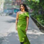 Bhumi Pednekar Instagram - Toronto Fashion diaries with @bhumipednekar 💫 for @tiff_net for #thankyouforcoming Styled by - @manishamelwani @devanshi.15 @abhilashatd Wearing @dolcegabbana @marchesafashion @vegavaan @vivekkarma @toni_maticevski @amrapalijewels Makeup - @maccosmeticscanada, @maccosmeticsindia Hair - @connorlangehair #maccosmetics #mactrends #MACXTIFF #macartistry TIFF Production: @Mediaworkss TIFF BTS: Photography & Video: @amritaroraphotography Styling Team - @sim.ran_awayy @junni.khyriem @iambidipto_ @gypsy.girl.world @kasliwalriddhi @bhavnaaaaa.r @swityshinde @juhi.melwani @shubhangi.upadhyay2
