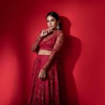 Chandini Tamilarasan Instagram - The road to success is always under construction ✨ Photography : @alex_judeson ✨ Makeup : @o7bridalartistry ✨ Hairstylist : @prem_hairstyle ✨ Assisted by @ramanna386 ✨ Vc : @ajudaythclicker ✨ Outfit : @haja_abdul_nawaz_fashion ✨ #chandinitamilarasan #chandini #actresschandini #photoshoot #friday #fridayvibes #love #vibes #weekendvibes #weekend #kollywood #tollywood #tollywoodactress #weekendmood #weekendwithchand #indoorphotography #vintagestyle #vintage #indowestern #chennaijazzcollection #o7bridal #devimakeup #devimakeupcbe #devimakeupkovai #thankgod #judsonphotography Chennai, India