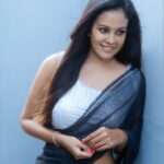 Chandini Tamilarasan Instagram - All smiles ✨ 📸 @irst_photography ✨ Mua @makeoverbynithya ✨ Hairstylist @prem_hairstyle ✨ Assisted by @ramanna386 ✨ Location - @coraldrivevillas ✨ #chandinitamilarasan #chandini #actresschandini #photoshoot #sunday #love #vibes #weekendvibes #weekend #kollywood #tollywood #tollywoodactress #weekendmood