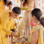 Dalljiet Kaur Instagram - Meri mama ki shaadi … best day of my life… haldi ka rang aur gehra hua kyunki maine lagayi mama ko haldi 🌼 Nairobi