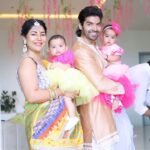 Debina Bonnerjee Instagram - Ganpati Bappa Puja 🙏🏻🧿✨ #Day1 #ganpatibappamorya