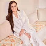 Dia Mirza Instagram - Don’t kill with kindness. Win with kindness 😉🤍 #TuesdayThoughts Outfit - @payalkhandwala Jewellery - @diosaparis Styled by @theiatekchandaney Make up @tush_91 Hair by @hairstylist_madhav2.0 Photos by @dhruv_dixit_serenity Managed by @shruti8711 @exceedentertainment Bandra World of Storytellers