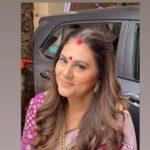 Dipika Chikhlia Instagram - Some soulful heart touching lyrics 🎶🙏 #instagood #photography #soul #soulful #instagram #picoftheday #fashion #beautiful #instadaily #mumbai #style #photo #happy #explore #reelitfeelit #reelofinstagram #reels #fashionreel #moodyreel #mumbaiinstagram #instagramreel #instareel#dipikachikhliatopiwala #Trendingreels #viral #Viralvideo #dipikachikhlia #dctmovies #dhartiputranandani