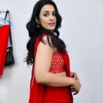 Esha Kansara Instagram - Pata nahi kya likhun! Aap hi bata do! 🤷‍♀️