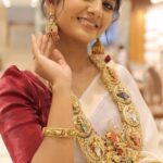 Gabriella Charlton Instagram - Congratulations @pothysswarnamahal. Pothys Swarna Mahal, is proud to announce its second consecutive win of National Jewellery Award “BRIDAL GOLD JEWELLERY OF THE YEAR 2023 ”, awarded by the Gem and Jewellery Council of India (GJC). This prestigious award is considered as “Oscars of Indian Jewellery Industry”. Inspired by the majestic 13th century Konark Sun Temple in Odisha, it is dedicated to Surya the Sun God, the first of the Navagrahas. Depicts the essence of Surya and the cosmic dance of planets, in Antique Gold and Navaratna, a cluster of auspicious nine gemstones, representing the energies of nine astrological planets. This captivating award winning jewellery weighs 1kg in gold, inbuilt with battery lights to highlight each planet. The craftsmanship took 182 days and 3650 hours of skilled labour to complete. The design can also be customised in 350 -700 grams. This award winning jewellery is exhibited at Pothys Swarna Mahal Showroom, Grand Southern Trunk Road, Chromepet, Chennai. For more details, call +91 44 4074 7474