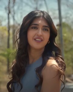 Gayatri Bhardwaj Instagram - Highway Love ke kuch pyaare moments! 📸 Inaaya ka character mere liye bohot hi special hai and I'm very happy ki aap sab ne use itna pyaar diya hai❤️ 
dekhiye Inaaya aur Kartik ki love story, #HighwayLove on Amazon miniTV jo hai aapke Amazon shopping app par bilkul FREE!

@amazonminitv @ritviksahore