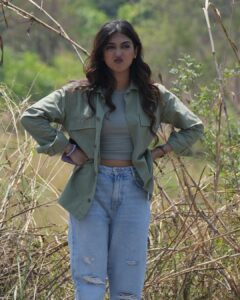 Gayatri Bhardwaj Instagram - Highway Love ke kuch pyaare moments! 📸 Inaaya ka character mere liye bohot hi special hai and I'm very happy ki aap sab ne use itna pyaar diya hai❤️ 
dekhiye Inaaya aur Kartik ki love story, #HighwayLove on Amazon miniTV jo hai aapke Amazon shopping app par bilkul FREE!

@amazonminitv @ritviksahore