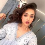 Gayatri Bhardwaj Instagram - 🦌 . Makeup: @makeupbychanch Hair: @komal_abhang Mumbai, Maharashtra