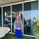 Gayatri Bhardwaj Instagram - Turned mom’s saree into this fit💙😌 India