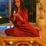 Gayatri Bhardwaj Instagram - Happy Diwali to all my friends, family and loved ones!🪔❤️ Gurugram Delhi India