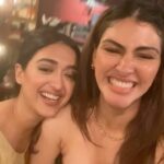 Gayatri Bhardwaj Instagram - Exquisite mind body coordination ☠️🤌🏽 True Tramm Trunk