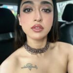 Gayatri Bhardwaj Instagram - Loved my makeup here hence the extreme close up👼🏼 @smashboxindia halo skin tint @narsissist soft matte pot concealer @chanel.beauty loose setting powder @etudeindia brow pencil @makeupbymario soft sculpt skin enhancer (bronzer) @givenchybeauty prisme libre blush @charlottetilbury eyes to mesmerise in sunlit glow & the super nudes palette @diambeauty Eyeliner and lashes @hourglasscosmetics elephant palette for an overall finisher
