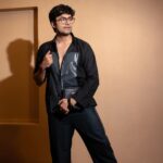 Gourab Roy Choudhary Instagram - Goggles are like life's funniest philosopher: They blur what you don't need to focus on, enhance what matters, and make you look like a surprised owl in the process.. Wardrobe @soumodeepduttalabel 📸TEAM WISEDUCK