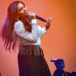 Haripriya Instagram - I Love being on stage 🤍💚🎶🧿 Clicks by @maduranraj . . . #Haripriya #haripriyasinger