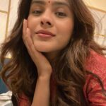 Hebah Patel Instagram - Full of 💩