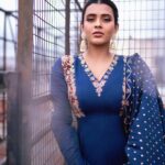 Hebah Patel Instagram - For an event many moons ago! Styled by @officialanahita Outfit: @indishreelabel Makeup and hair: @emraanartistry Pic: @adrin_sequeira