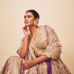 Hebah Patel Instagram - For #NATS many moons ago! Outfit - @shikharsharmaofficial_15 Jewellery- @motifsbysurabhididwania Hmu - @danielbaueracademy Styled by - @who_wore_what_when Photography - @chandrahas_prabhu