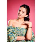 Helly Shah Instagram - You are enough just as you are 🌟 📸 ~ @mirajverma_photography 👗 ~ @smisingbee 👧🏼 ~ @styling.your.soul