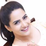 Himaja Instagram - With Oriana’s Resin Story, there’s never a dull moment. Being Fashionable is an art. Go with your hue. Choose your own unique piece to tell your story. Whether it is a Dark Sea Green bangles or Sea Sparkle blue necklace, create your own story from the Resin collections by Oriana. Add an artist’s touch to every outfit.
