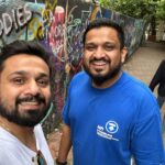 Hussain Dalal Instagram - Happy birthday Abbas bhai ! @abbasdalal my bestest friend. My closest ally. Brother. Guide. Father. The greatest and coolest and most unstable man I’ve ever met! Happy birthday. May you live a thousand years and beyond that. I love you more than Instagram can handle. In your honour today we have launched the #mumbaimerijaan teaser. Hahaha I love you again.. and again.. and again.. happy birthday ♥️♥️♥️