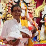 Ishita Dutta Instagram - Vaayu’s first Durga Pujo, a sacred moment when we brought him to the pandal to seek Durga Maa’s blessings. As we stand before her divine presence, we pray for a lifetime filled with spirituality, love, and boundless grace. 🙏👶🕊️ #SubhoNavami North Bombay Durga Puja