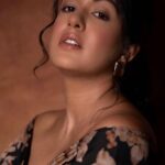 Ishita Dutta Instagram - ❤️❤️❤️ Styled by: @styleitupbyaashna Outfit: @purvisethiacouture Makeup: @meenalvidhani Hair: @makeupdiarybyrk Shot by: @arindamsikdar