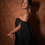 Ishita Dutta Instagram - ❤️❤️❤️ Styled by: @styleitupbyaashna Outfit: @purvisethiacouture Makeup: @meenalvidhani Hair: @makeupdiarybyrk Shot by: @arindamsikdar
