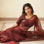Iswarya Menon Instagram - 🤎 . 📷 @camerasenthil @jeevithamakeupartistry @thepallushop @aaranyarentaljewellery @rrajeshananda