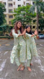 Juhi Parmar Instagram - And one week to go for our favourite time of the year!  The countdown has begun and we both are super excited....Stay tuned as we are going to share with you glimpses of our celebrations, our preps and so much  more! 
#GanpatiWithTheParmars #Ganpati2023 #ganpatibappamorya #ganpatifestival #dance #reels #reelsinstagram