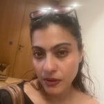Kajol Instagram – Feeling this Friday glow … going all the way into my weekend 🤩🤩🤩🤩 
#tgif