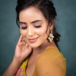 Kanmani Manoharan Instagram - #kanmanimanoharan✨ Makeup @luxxmakeover Outfit @vibhafashionhouse