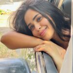 Kanmani Manoharan Instagram - #kanmanimanoharan✨ You have to remember that the hard days are what make you stronger ❣️