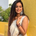 Kanmani Manoharan Instagram - #kanmanimanoharan✨ Hello Sunday 🙋‍♀️ #kanmanimanoharan✨ #actrss #model #zee #zeetelevision #insta #post #sunday #zeetamil